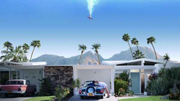 Don't Worry, Darling Poster 1