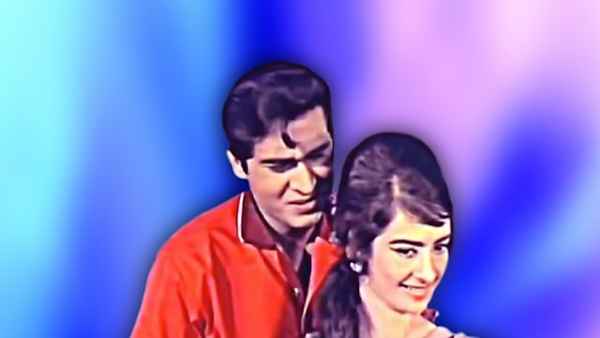 Door Ki Awaz Poster 6