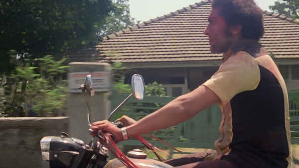 Doosara Aadmi Poster 2