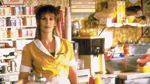 Drowning Mona Poster 3