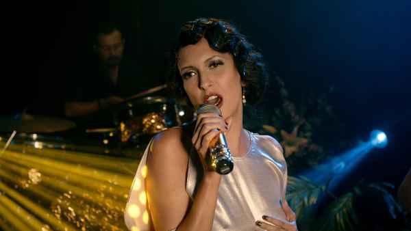 Dry Martina Poster 1