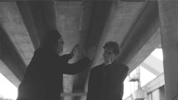 Dum Dum Boys Poster 1