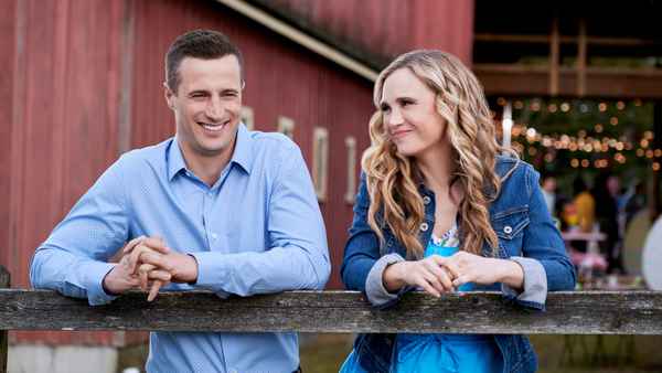 Easter Under Wraps Poster 5