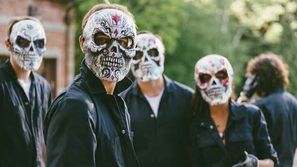 Echo Boomers Poster 1