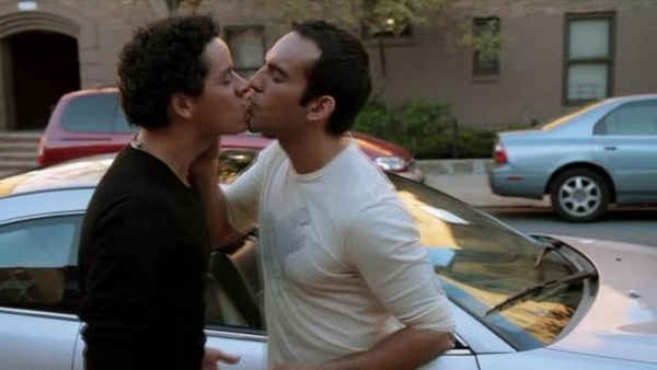 Elliot Loves Poster 5