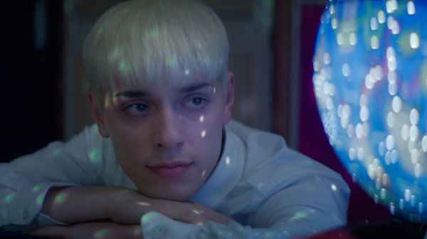 Everybody's Talking About Jamie Poster 3