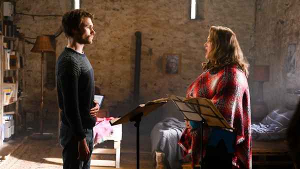 Falling for Figaro Poster 4