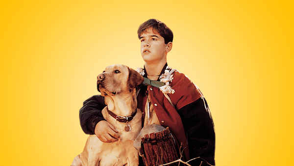 Far From Home: The Adventures Of Yellow Dog Poster 7