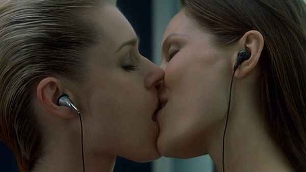 Femme Fatale Poster 6