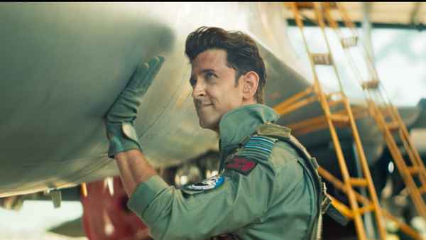 Fighter (फाइटर) Poster 5