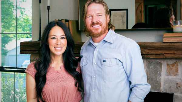 Fixer Upper Poster 1