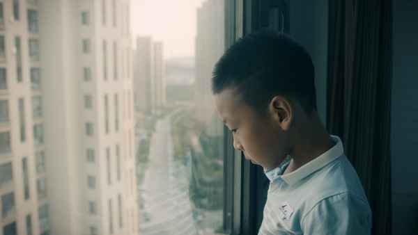 Foreign Uncle Poster 1