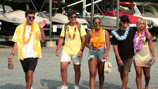 Forever Summer: Hamptons Poster 7