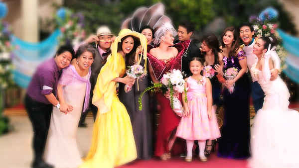 Four Sisters and a Wedding Poster 5