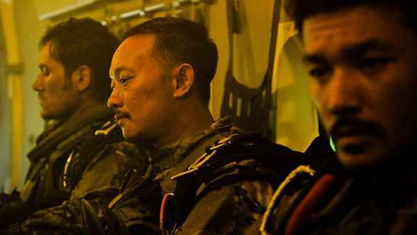 Foxtrot Six Poster 3