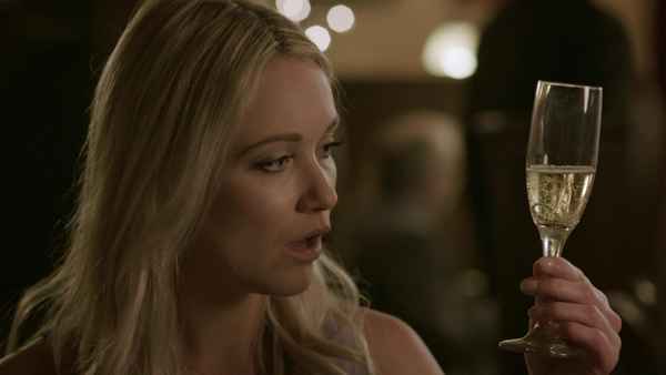 Framed By My Fiancé Poster 3