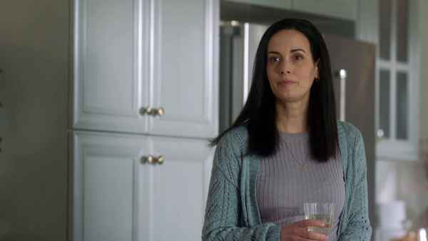 Framed by My Husband Poster 2