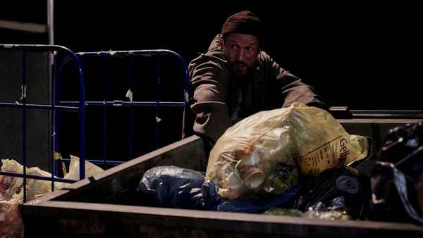 Freaks – You're One of Us Poster 5