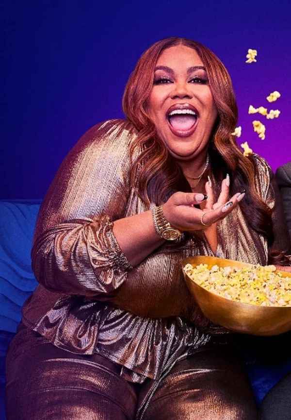 Friday Night Vibes With Nina Parker and Kevin Fredericks Poster 2