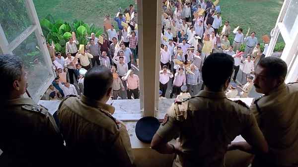 Gabbar is Back Poster 4