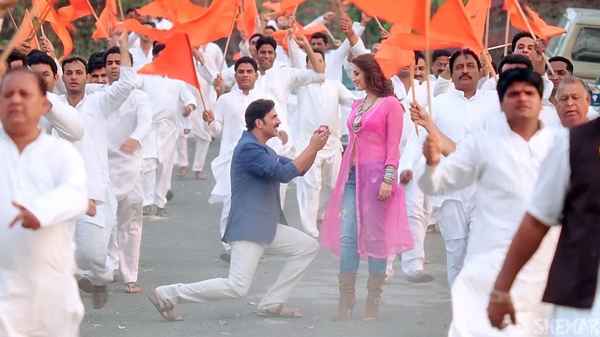 Gabbar is Back Poster 3