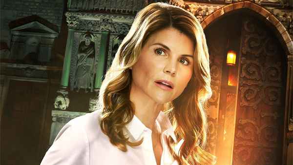 Garage Sale Mystery: The Wedding Dress Poster 7