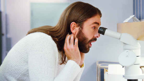 Getting Curious with Jonathan Van Ness Poster 3