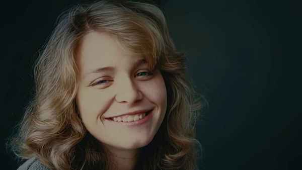 Girl in the Picture Poster 1