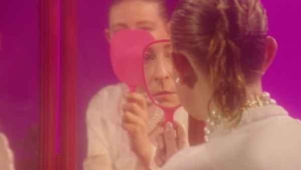 Give Me Pity! Poster 5