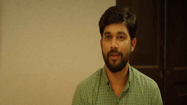 Halal Love Story Poster 4