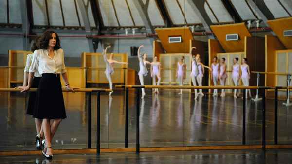 Hand in Hand Poster 2