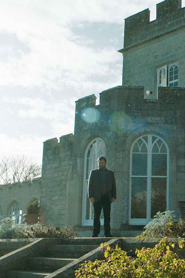 Happy New Year, Colin Burstead Poster 5