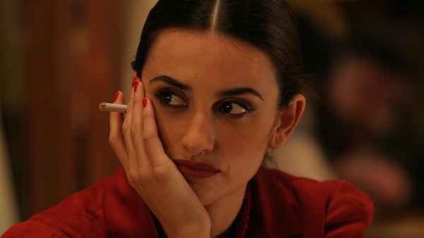 Head in the Clouds Poster 4