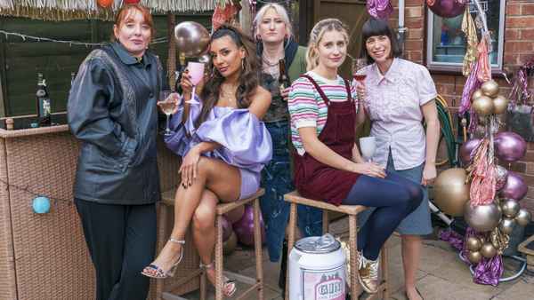 Henpocalypse! Poster 1