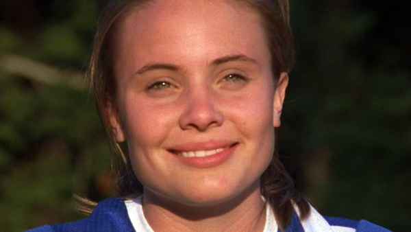 Her Best Move Poster 1