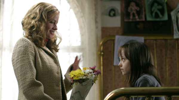 Hide and Seek Poster 4