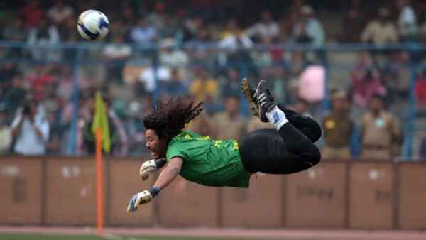 Higuita: The Way of the Scorpion Poster 1