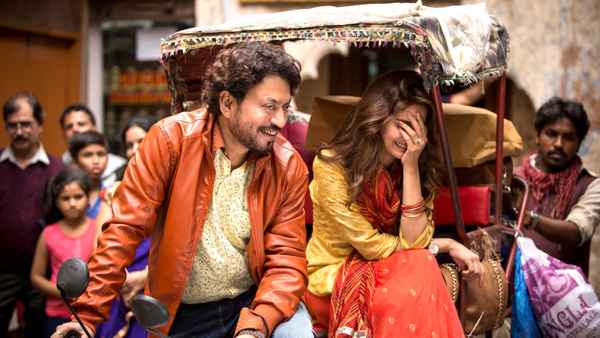 Hindi Medium Poster 1