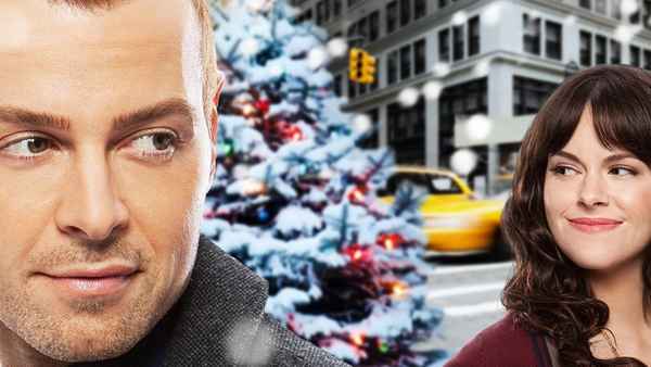 Hitched for the Holidays Poster 3