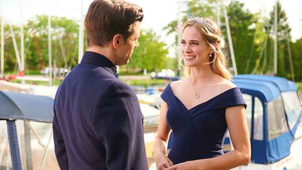 Home for a Royal Heart Poster 2