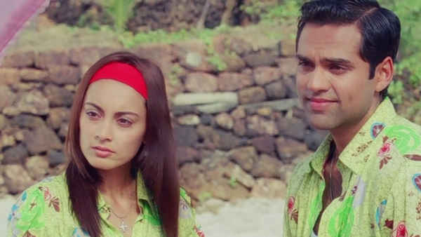 Honeymoon Travels Pvt. Ltd. Poster 3