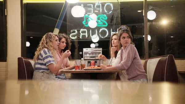 Hot Summer Nights Poster 6