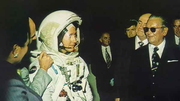 Houston, We Have a Problem! Poster 3