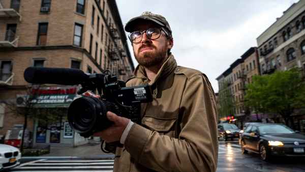 How To with John Wilson Poster 4