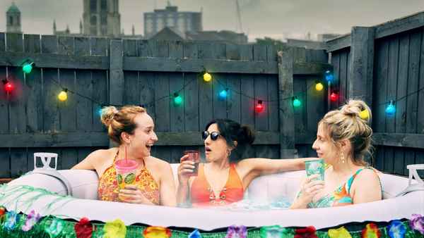 Hullraisers Poster 4