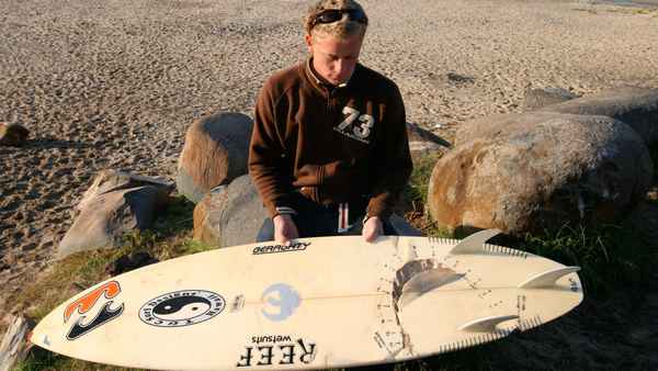 Hunter vs. Hunted Poster 2