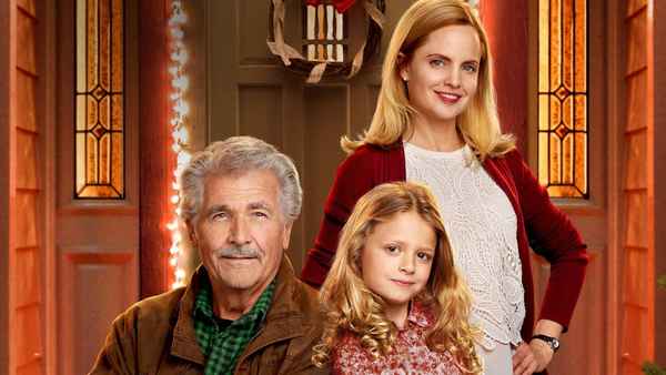 I'll Be Home for Christmas Poster 7