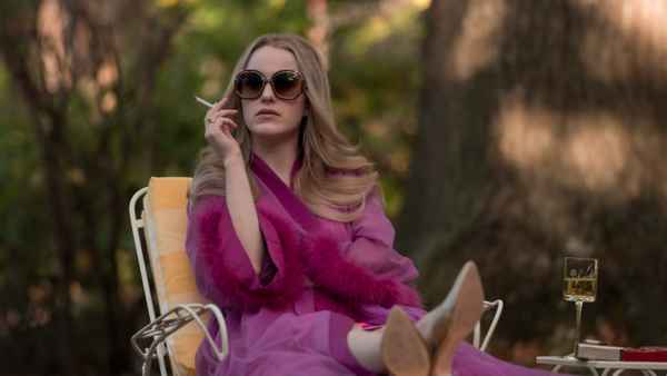 I'm Your Woman Poster 4