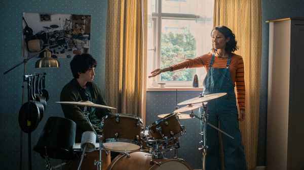 I Used to Be Famous Poster 2