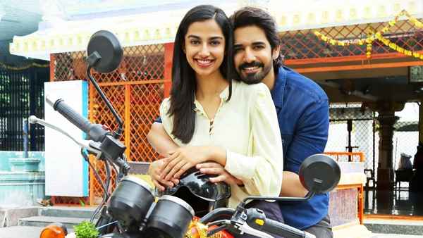 Ichata Vahanamulu Nilupa Radu Poster 3